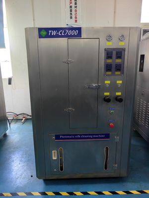 เครื่องทําความสะอาดสเปรย์อัตโนมัติ ทนทาน 85L 400Kg สําหรับอุตสาหกรรม